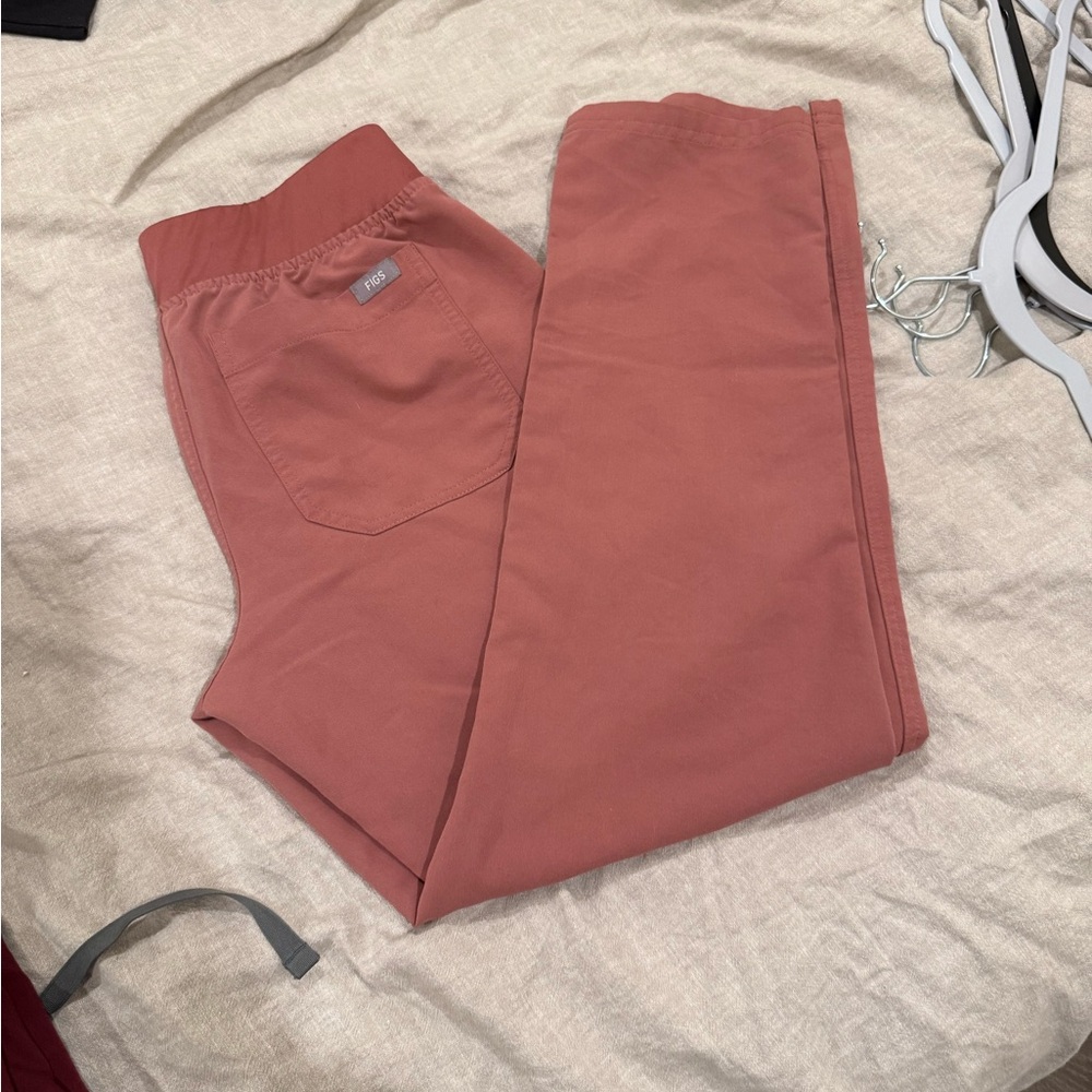 FIGS Yola scrub pants